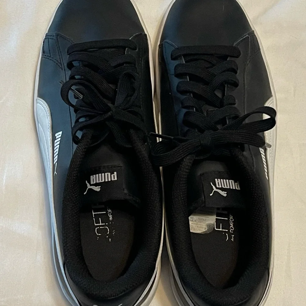 Men’s Puma Smash Sneakers - Size 8.5 - Picture 7 of 9